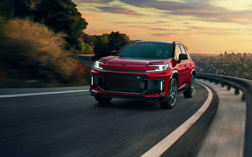 Toyota RAV4 GR SPORT 2026: Más poder, más estilo y más deportividad