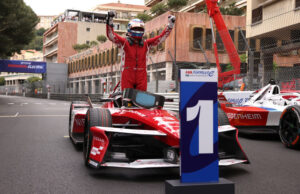 Mónaco E-Prix 2025 Oliver Rowland ganador