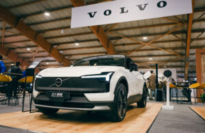 Volvo EX30 Cross Country